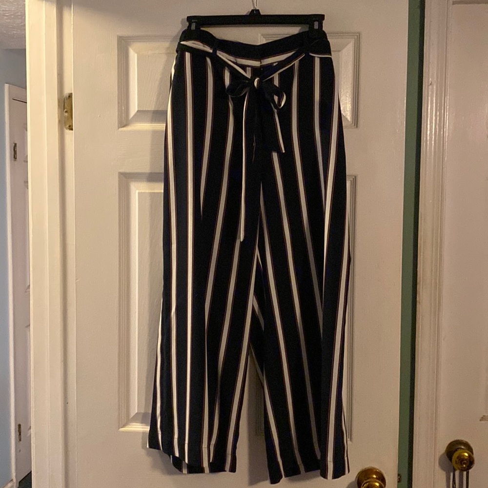 Loft Brand Wide Leg Pants in a size 12